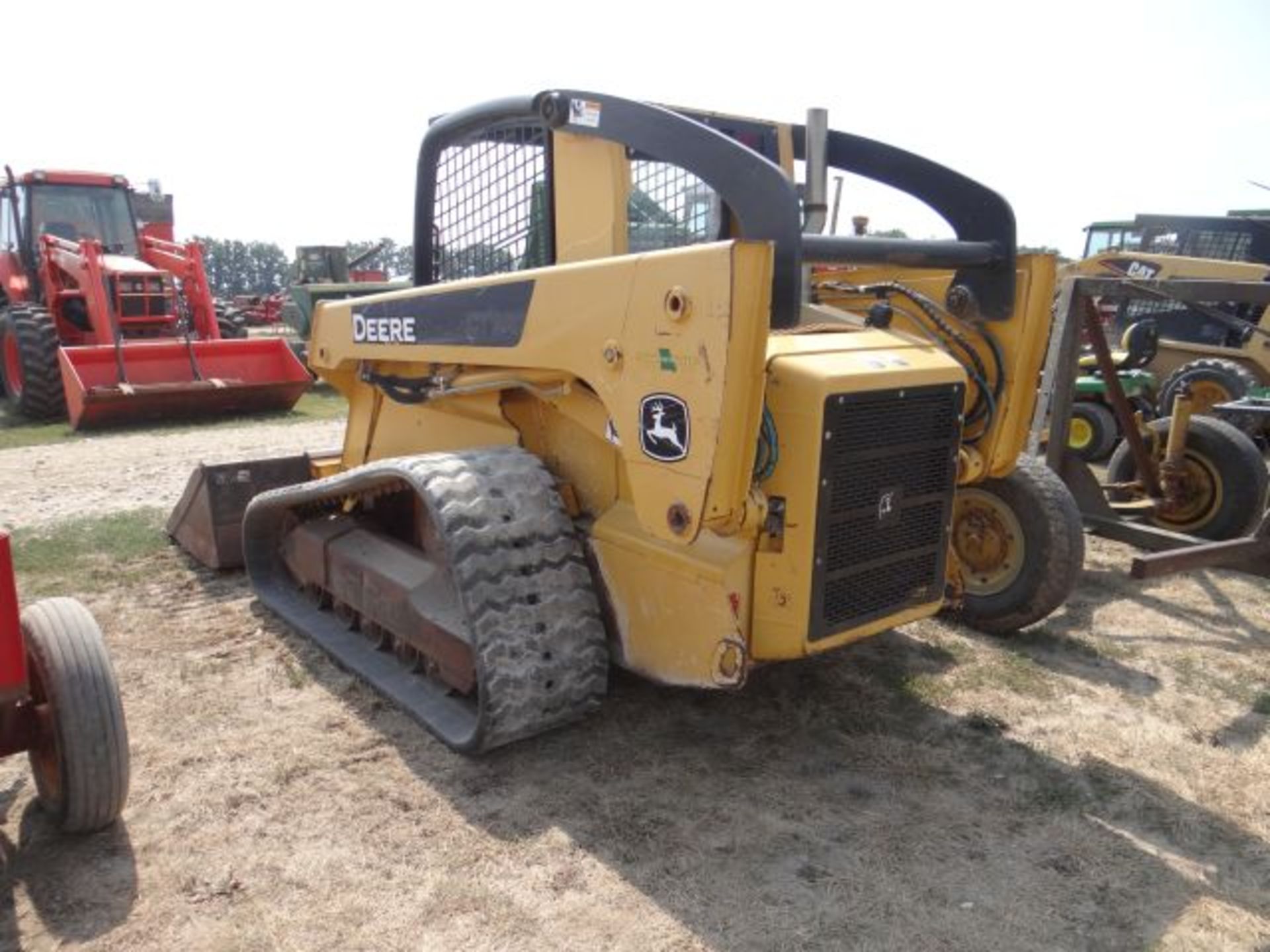 JD CT332 Skid Steer, 2008 #150551, 2130 hrs, 80hp, OS, Hand Controls, 80% Tracks, 84" Bucket - Image 3 of 4