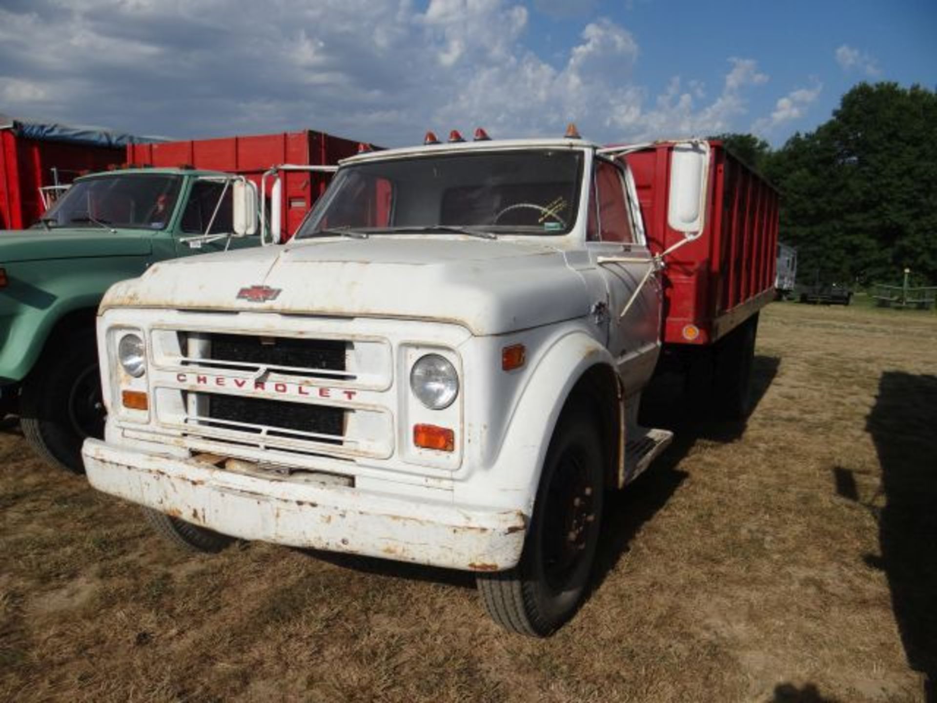 1968 Chevy C50 Grain Truck 8cyl, Gas, 4&2, 15' Knapheide Bed, Hoist Works, Title in the Office