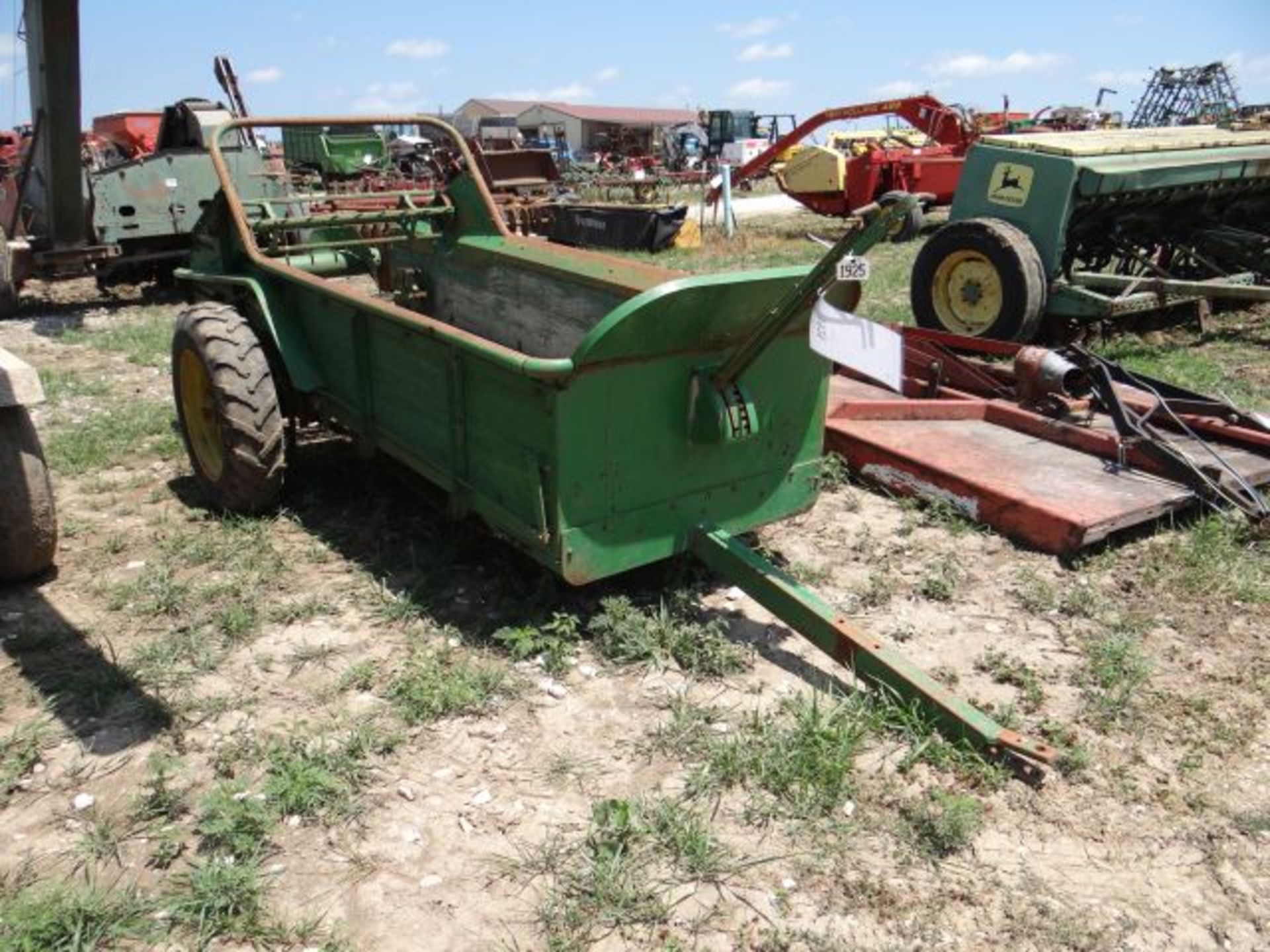 JD Manure Spreader - Image 2 of 4