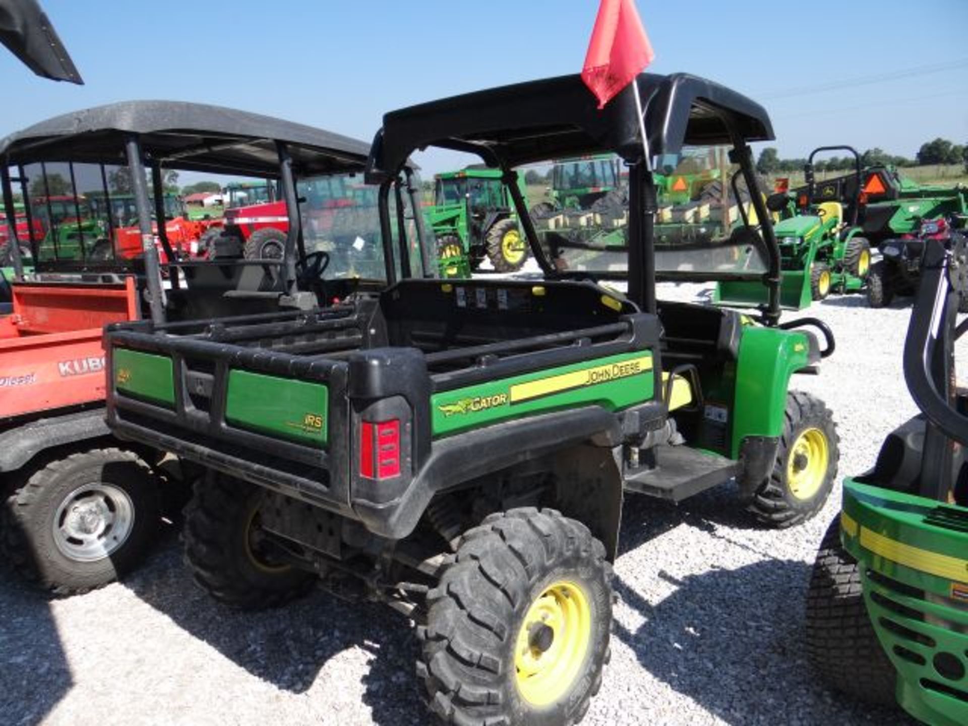 JD 855D Gator, 2011 Less than 300 hrs, Manuals in the Office - Image 3 of 4