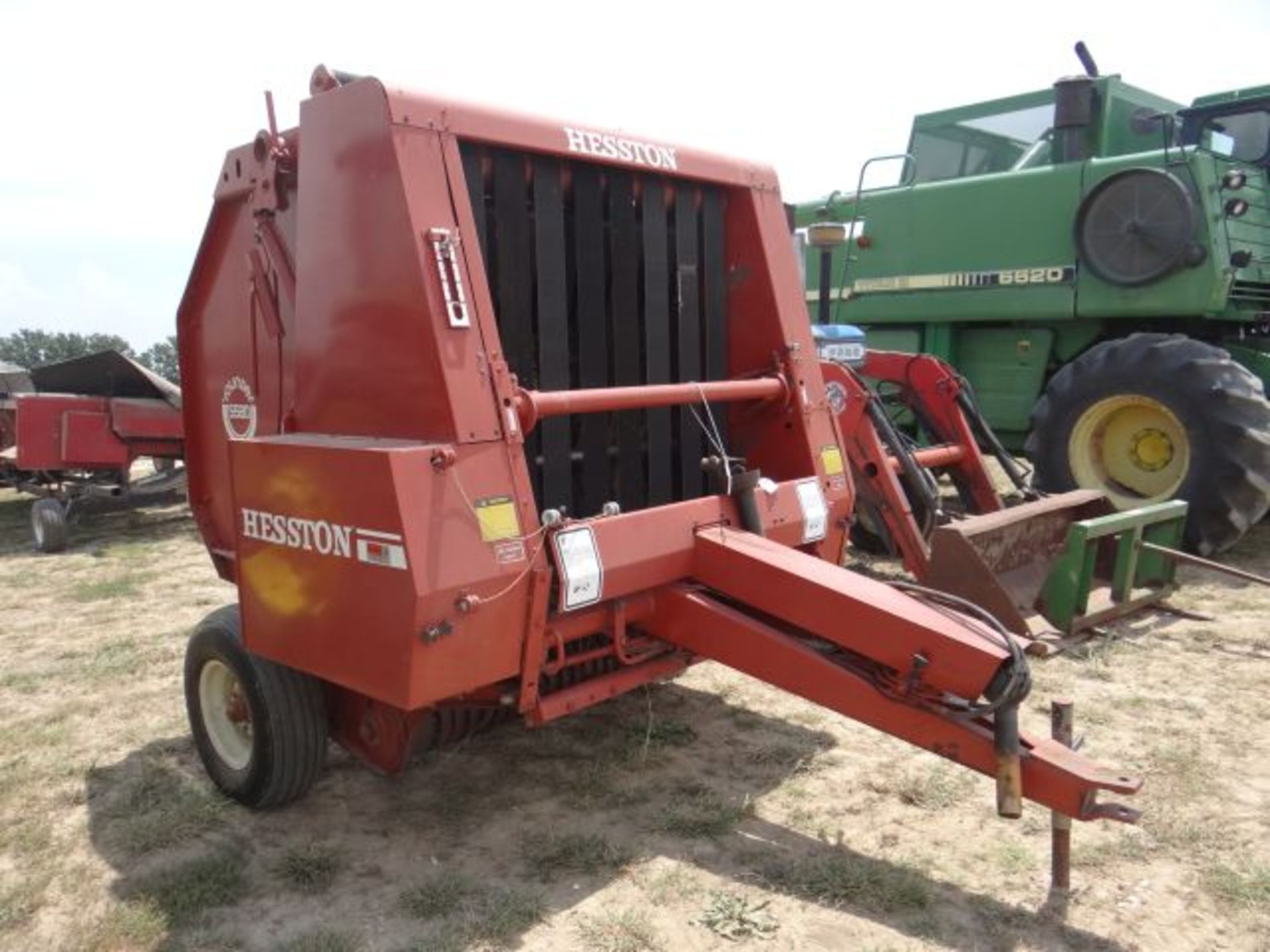 Hesston 5580 Round Baler Twine Only, Works Good, Monitor in the Shed - Image 2 of 3