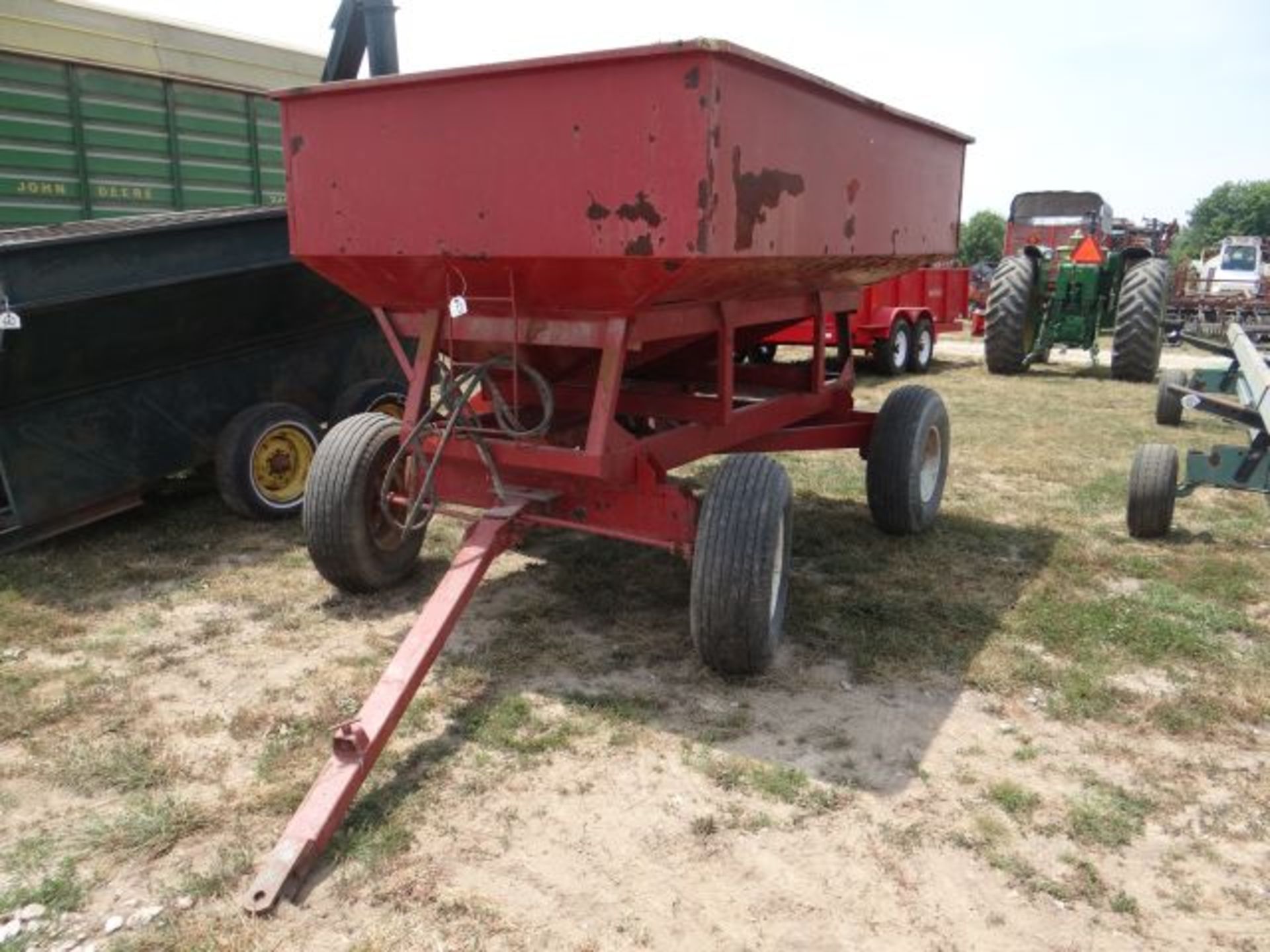 Gravity Wagon w/Hyd Seed Auger