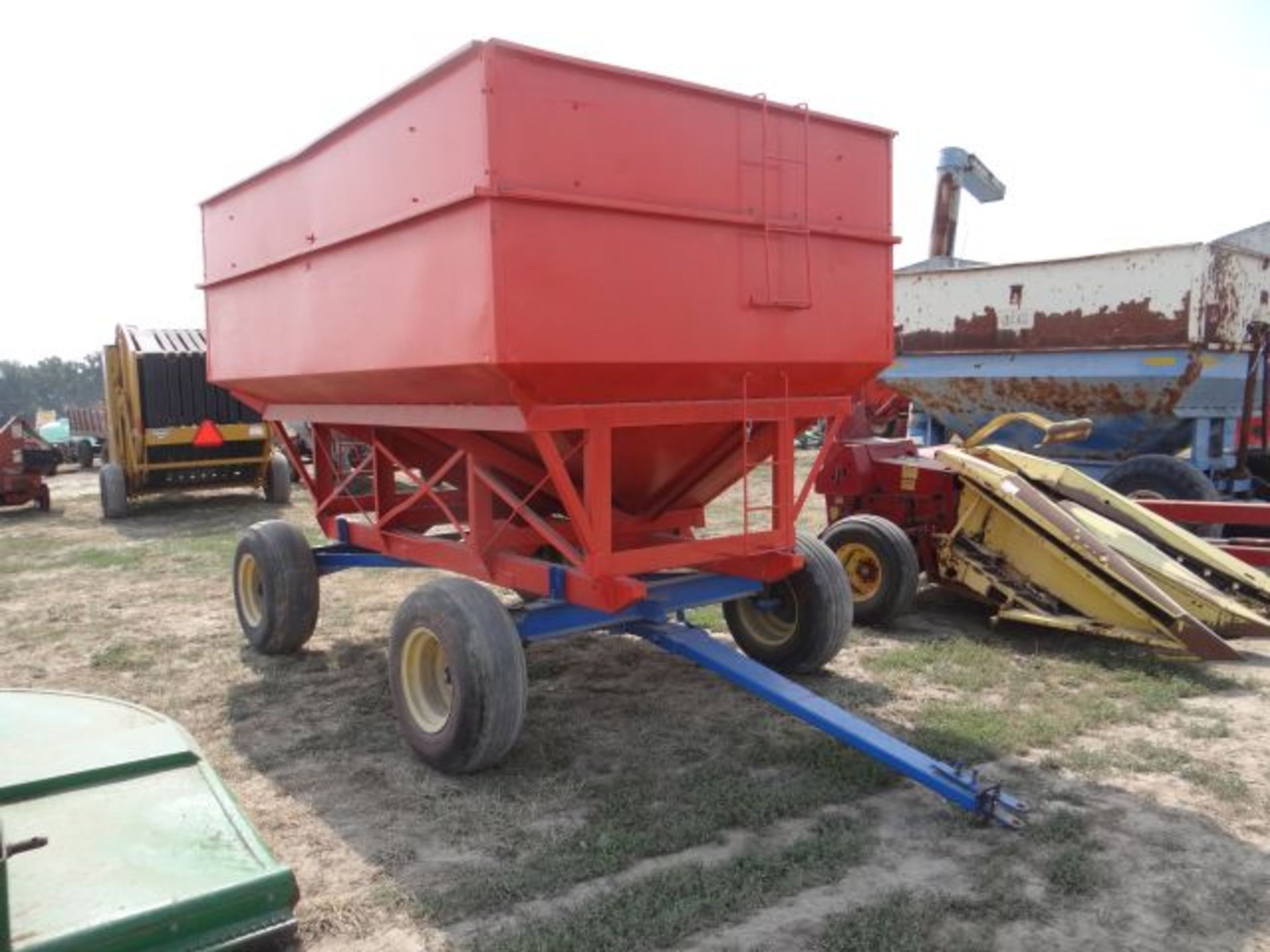 Kilbros 375 Gravity Wagon - Image 2 of 3