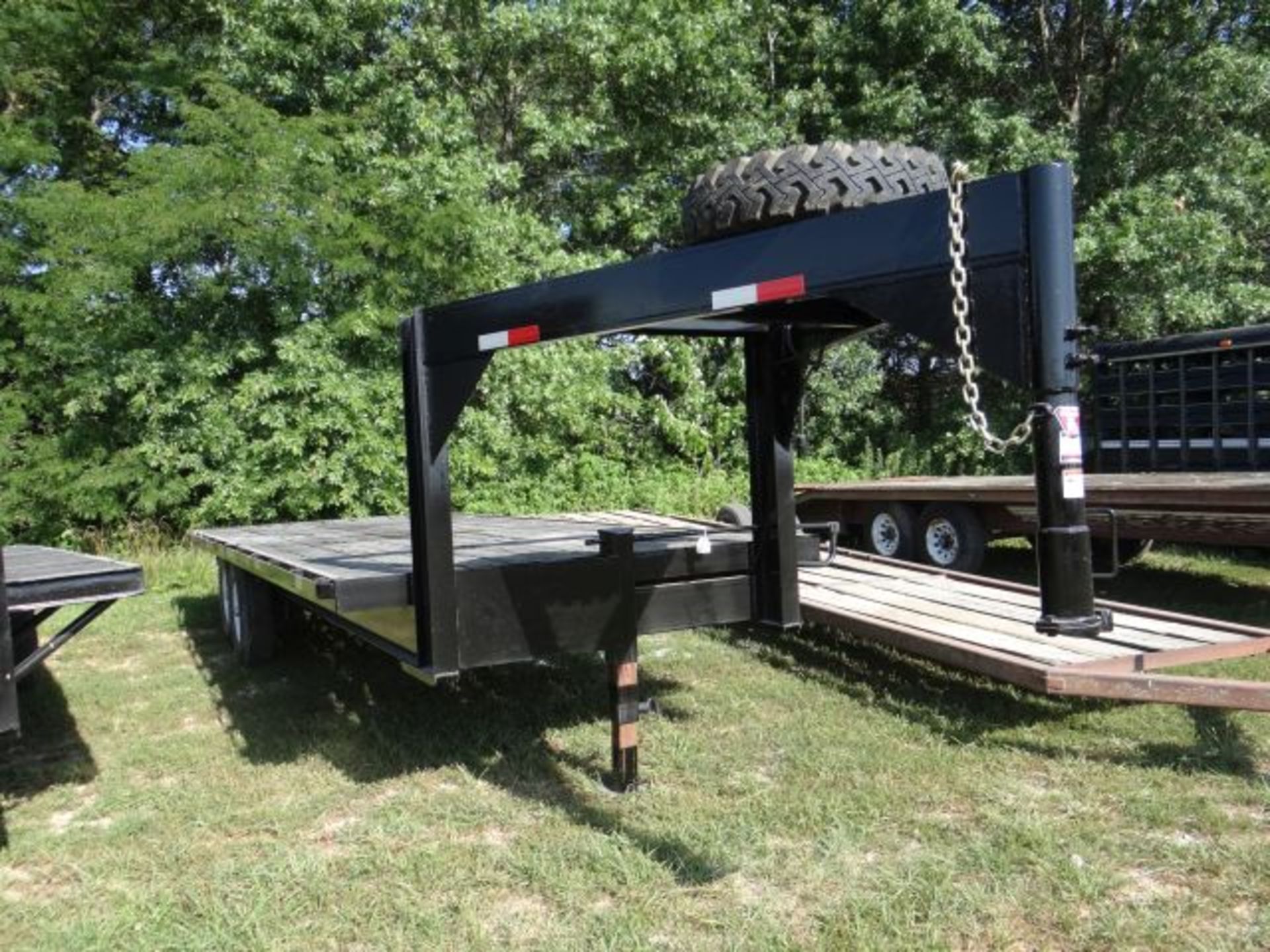 1994 Homemade Flatbed Trailer 18', Gooseneck, Title in the Office - Image 2 of 3