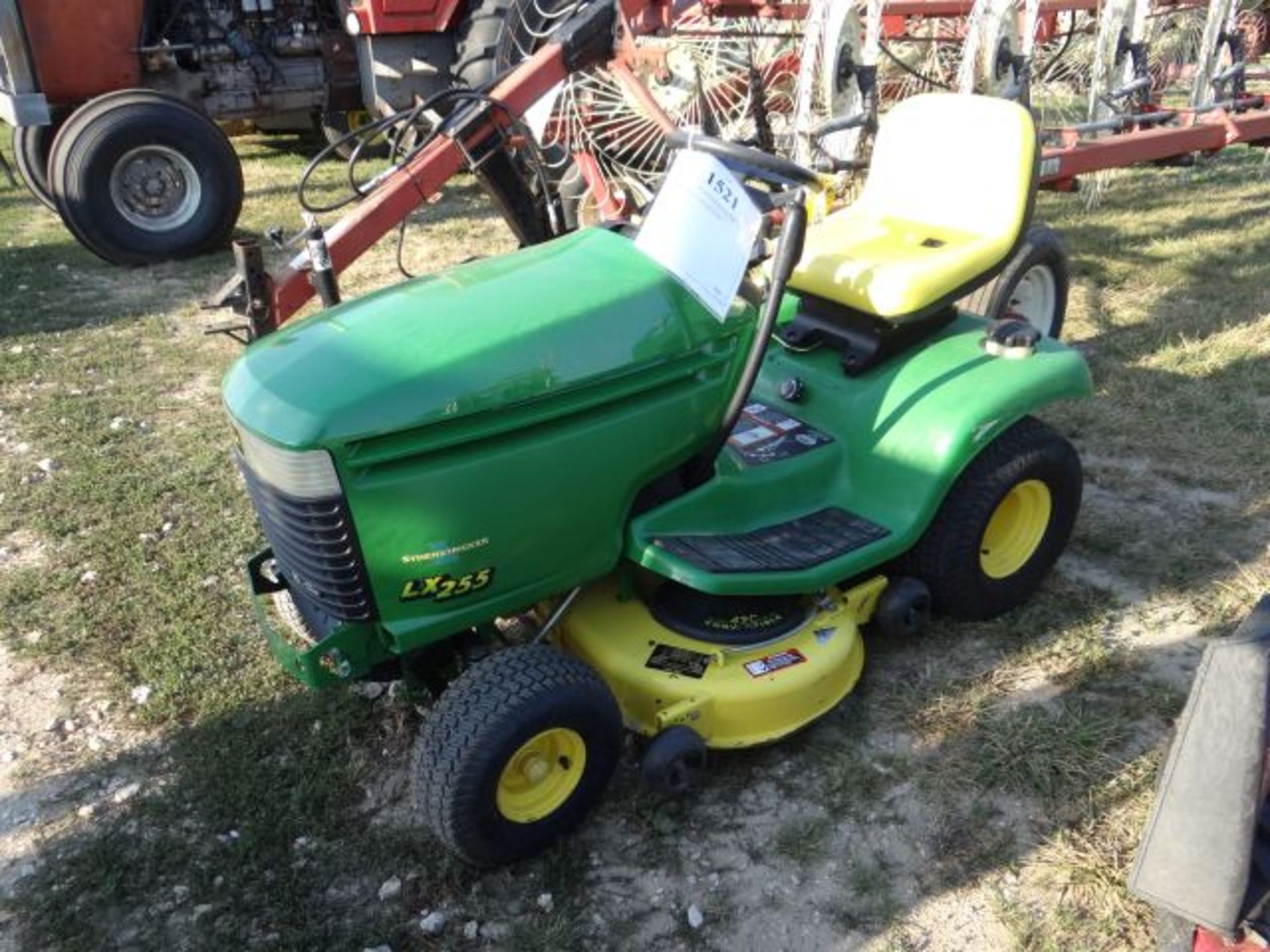 JD LX255 Riding Mower, 2000 #65784, 15hp, Air Cooled, Hydro, 42" Deck