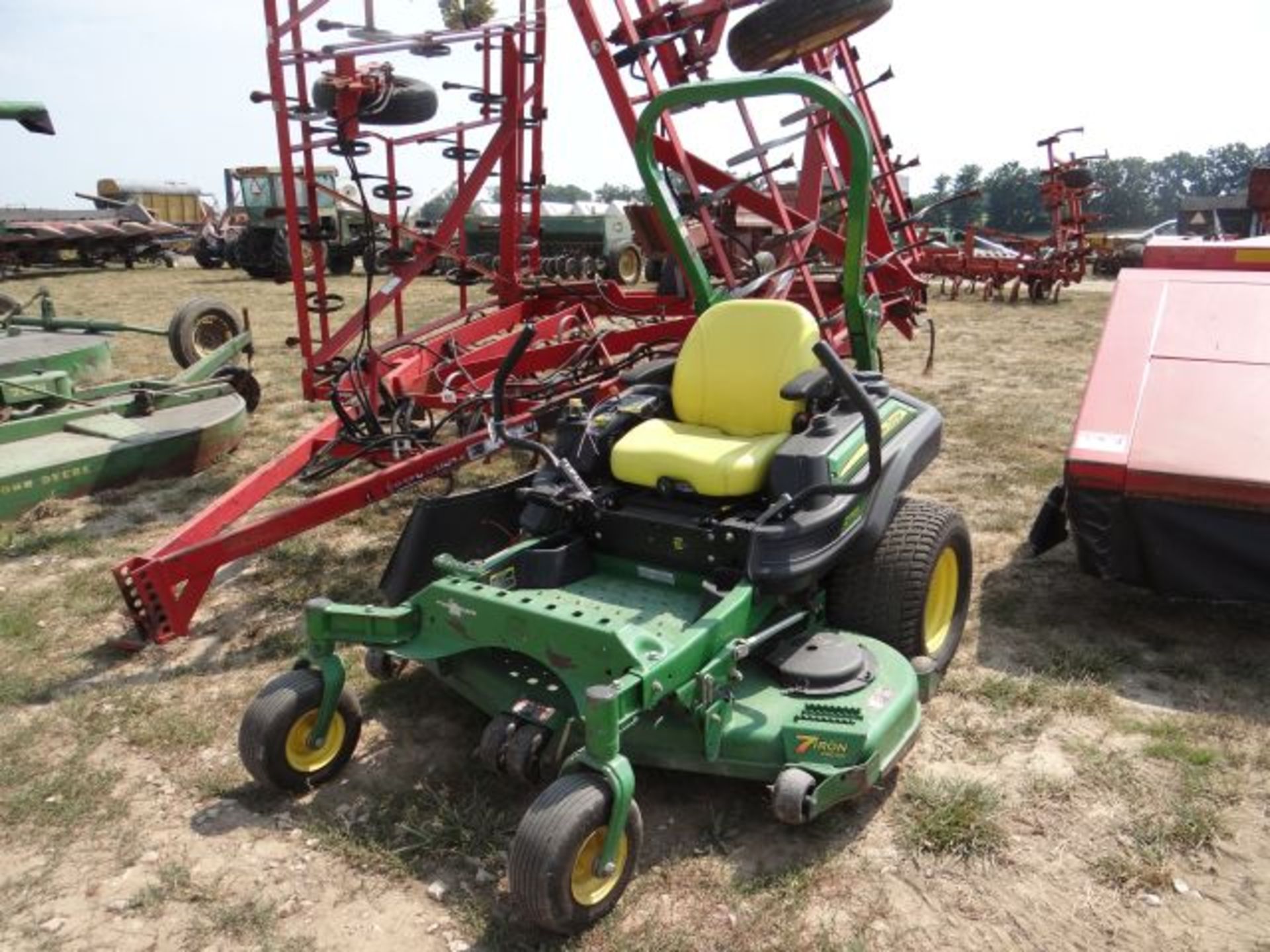 JD Z930M Riding Mower, 2014 #65887, 1685 hrs, 60" Deck, EFI - Image 2 of 3