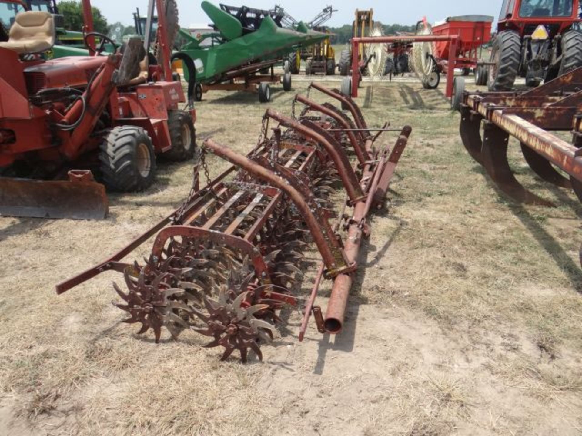 IH 4 Row Rotary Hoe 3pt - Image 2 of 3