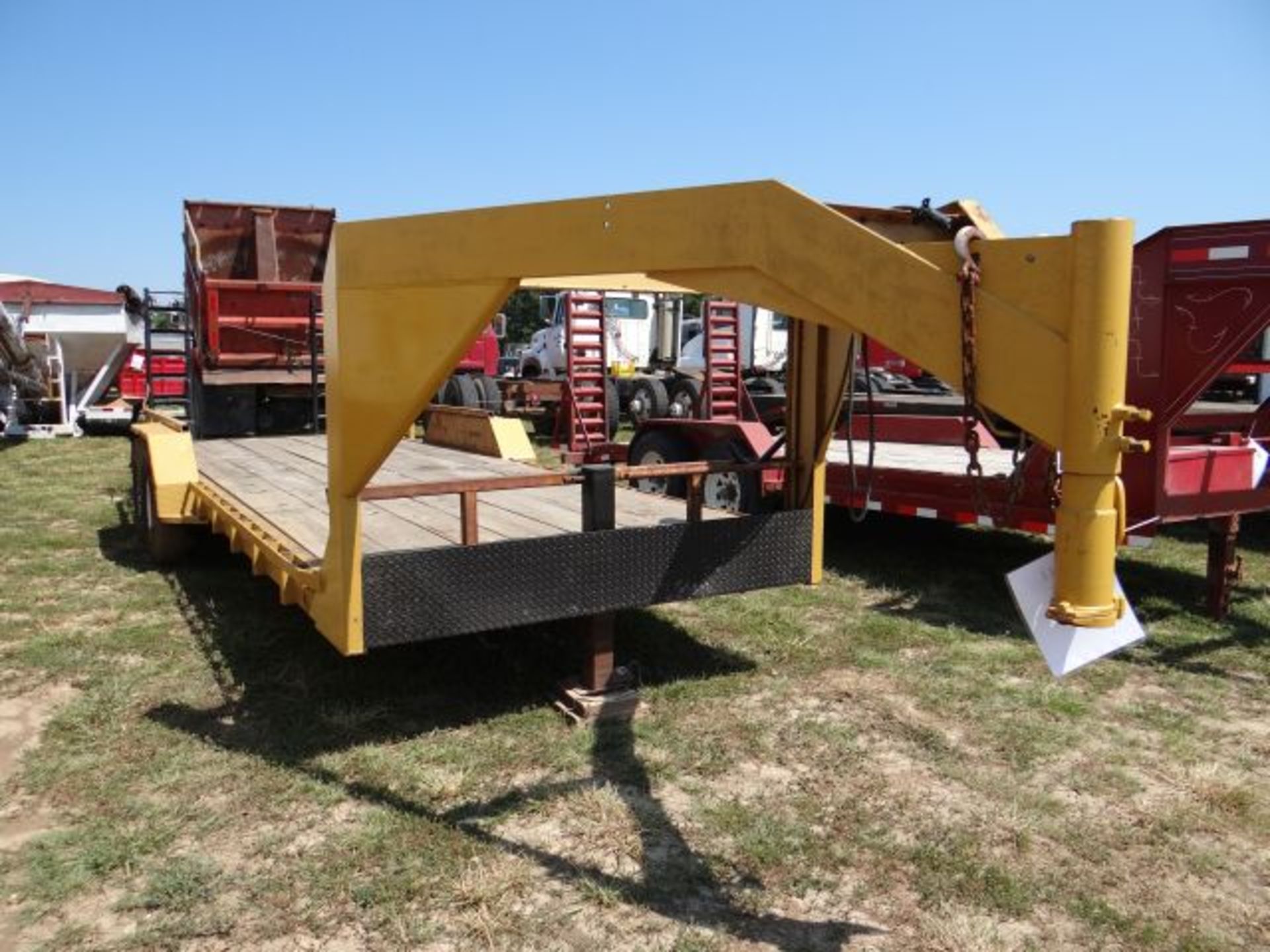 2002 Coose Flatbed Trailer 22' w/2' Dovetail, Gooseneck, New Hancook 14 ply Tires, New Treated - Image 2 of 3