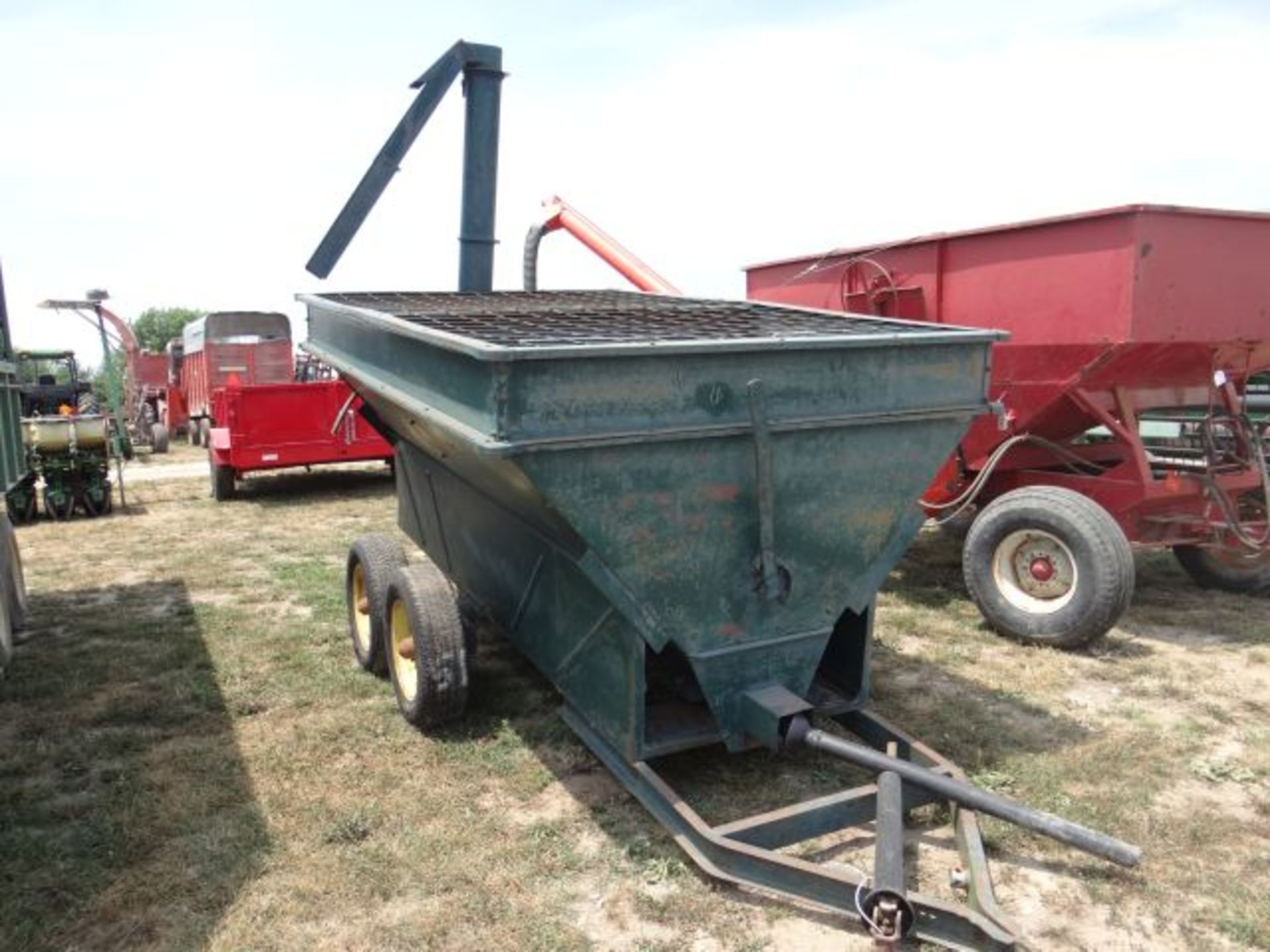 Grain-o-Vator Wagon Rear Auger - Image 2 of 3