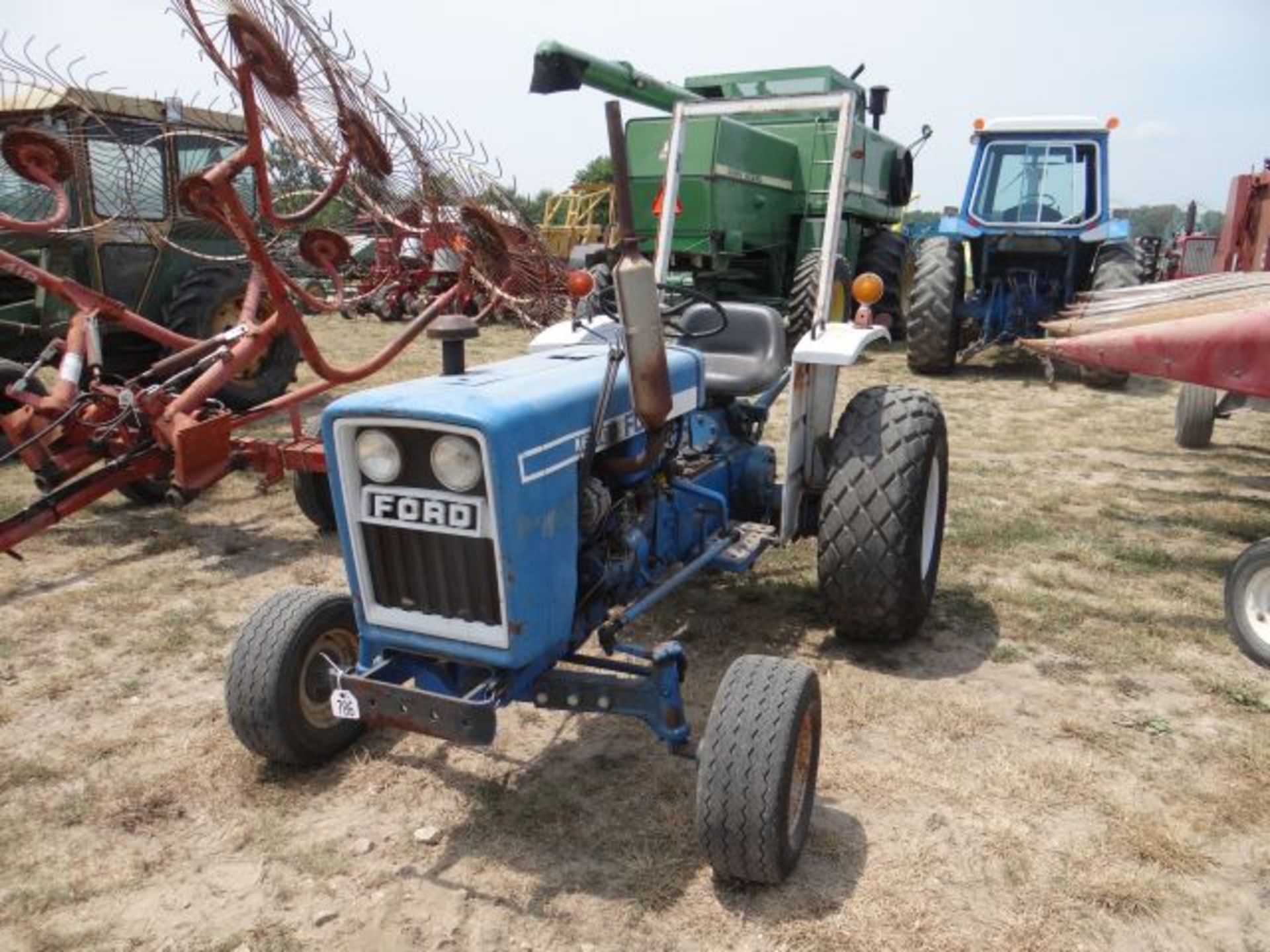 Ford 1600 Tractor, 1977 #112857, 4057 hrs, 2wd, 23hp Diesel, 9F/3R Trans, Diff Lock, 540 PTO - Image 2 of 3