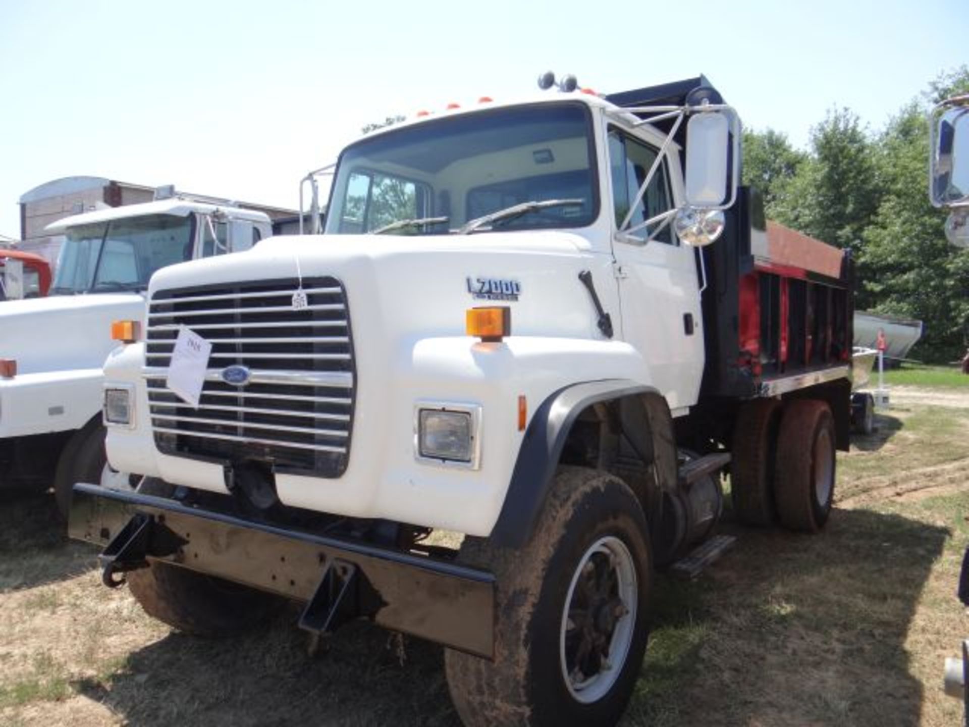1994 Ford L7000 Dump Truck 48,378 act miles, Diesel, Auto, Title in the Office