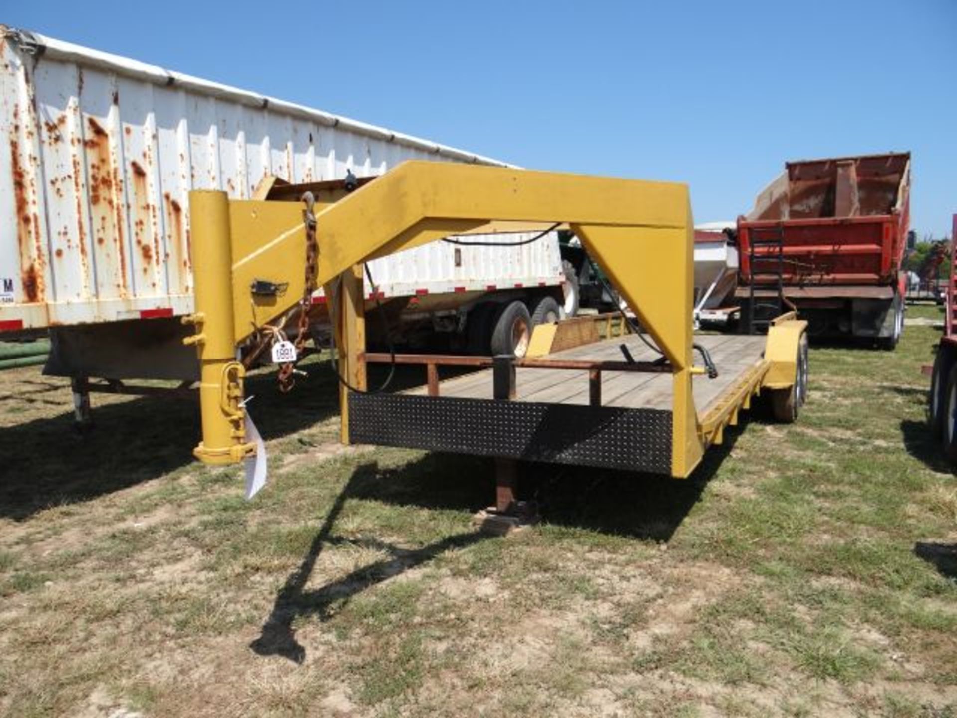 2002 Coose Flatbed Trailer 22' w/2' Dovetail, Gooseneck, New Hancook 14 ply Tires, New Treated