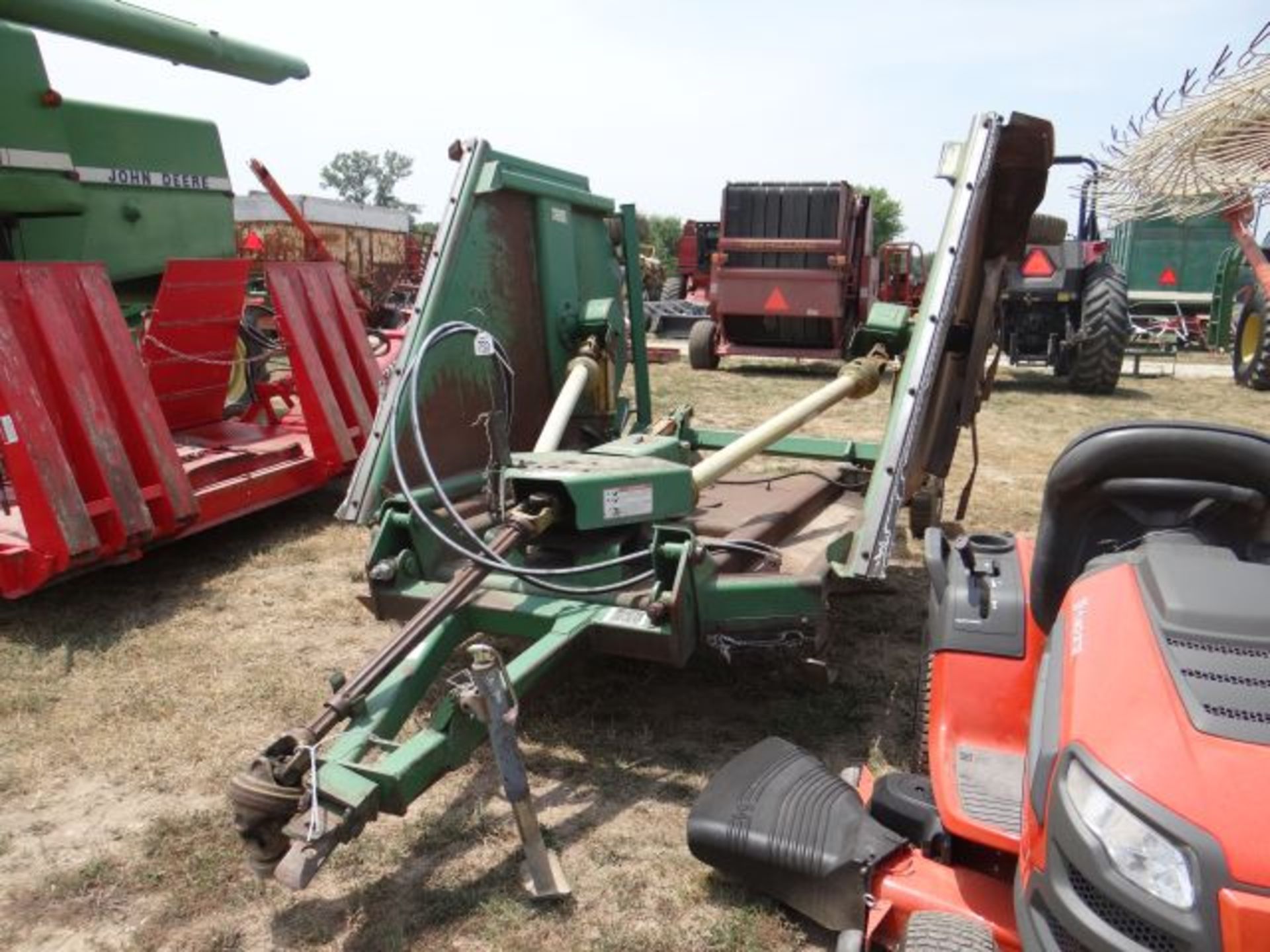 JD 1518 Cutter #152101, 1000 PTO, Laminated Tires - Image 3 of 3
