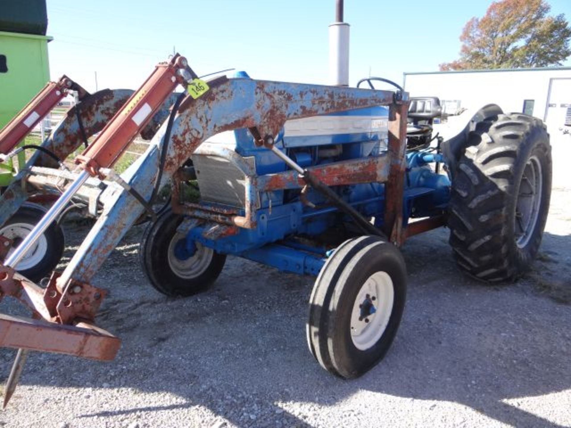 1965 Ford 5000 Tractor Diesel, Good Rubber, Everything Works, 540 PTO, w/Loader and Bale Spear, Good