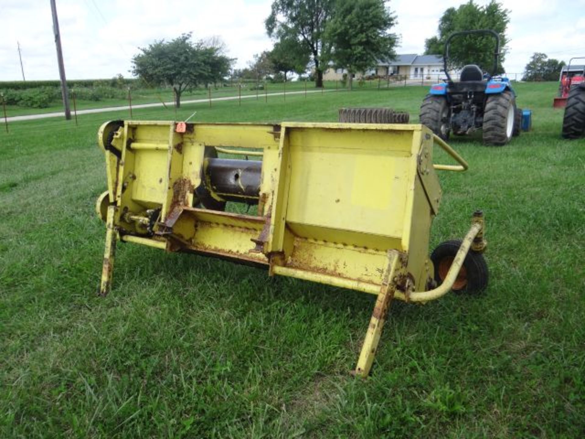 JD Hay Pickup Head for Chopper - Image 2 of 3