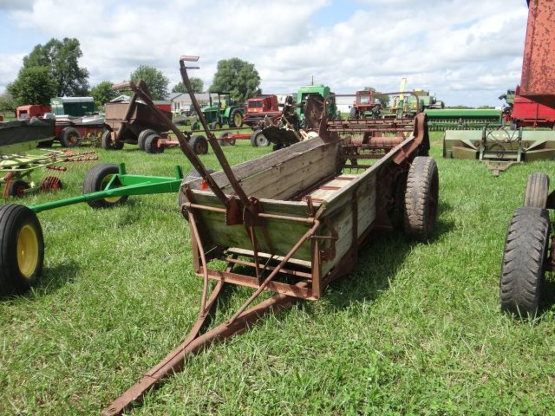 NI 209 Spreader Ground Driven - Image 2 of 3