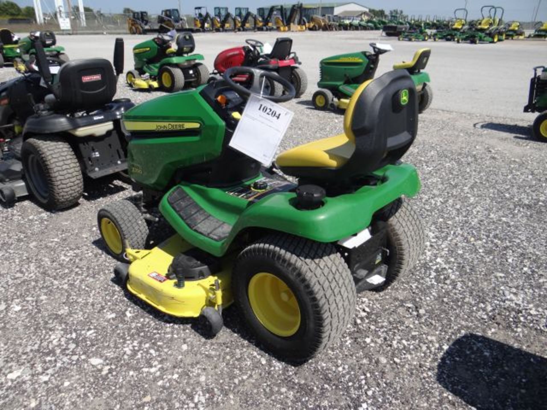 2016 JD X390 Mower 236 hrs, 22 hp Kawasaki, Air Cooled, V-Twin, Hydro Power Steering, Hyd Lift,