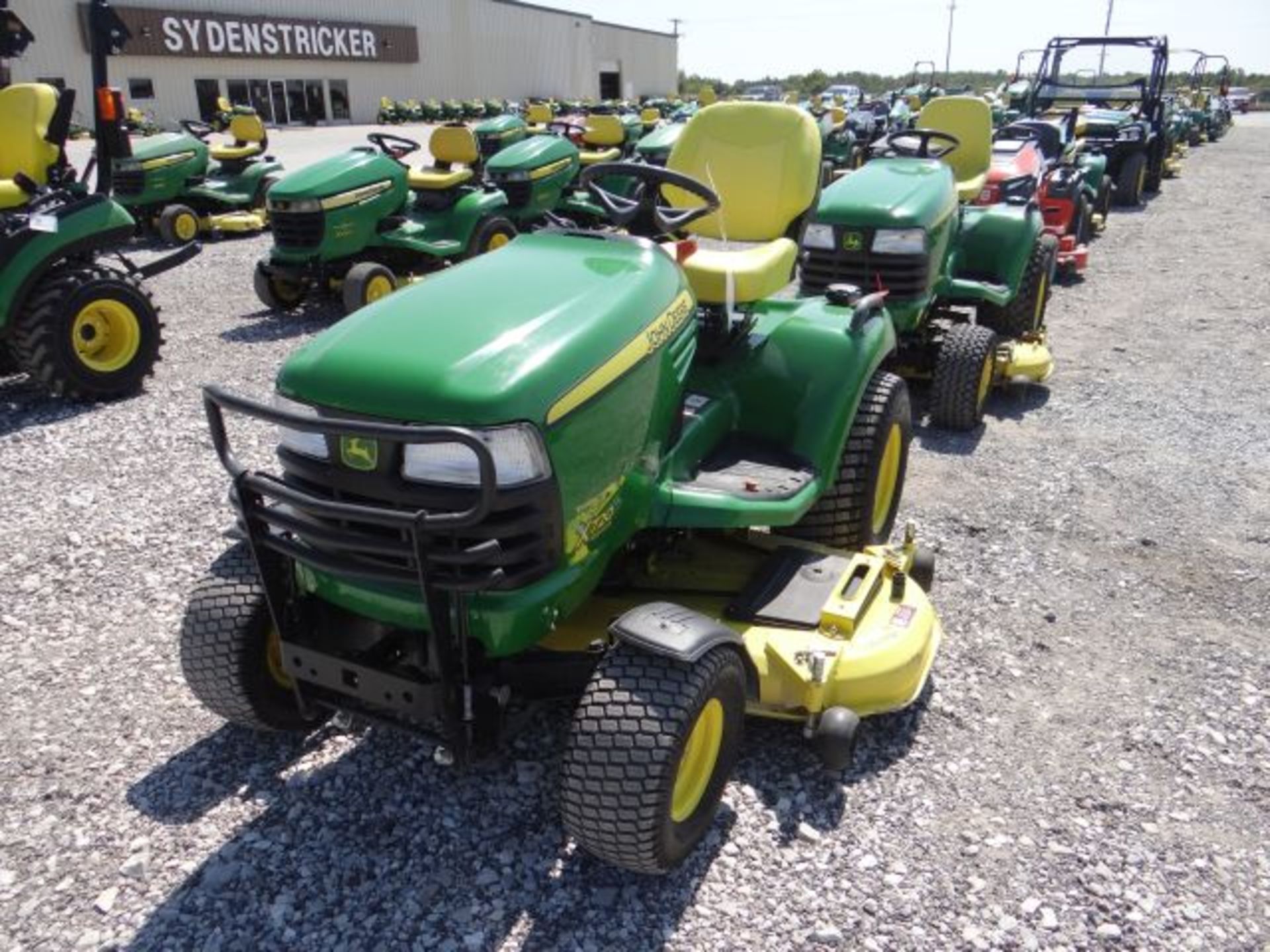 2011 JD X70 Mower 536 hrs, 25hp Kawasaki EFI, Water Cooled, Hydro Power Steering Diff Lock Hyd - Image 2 of 3