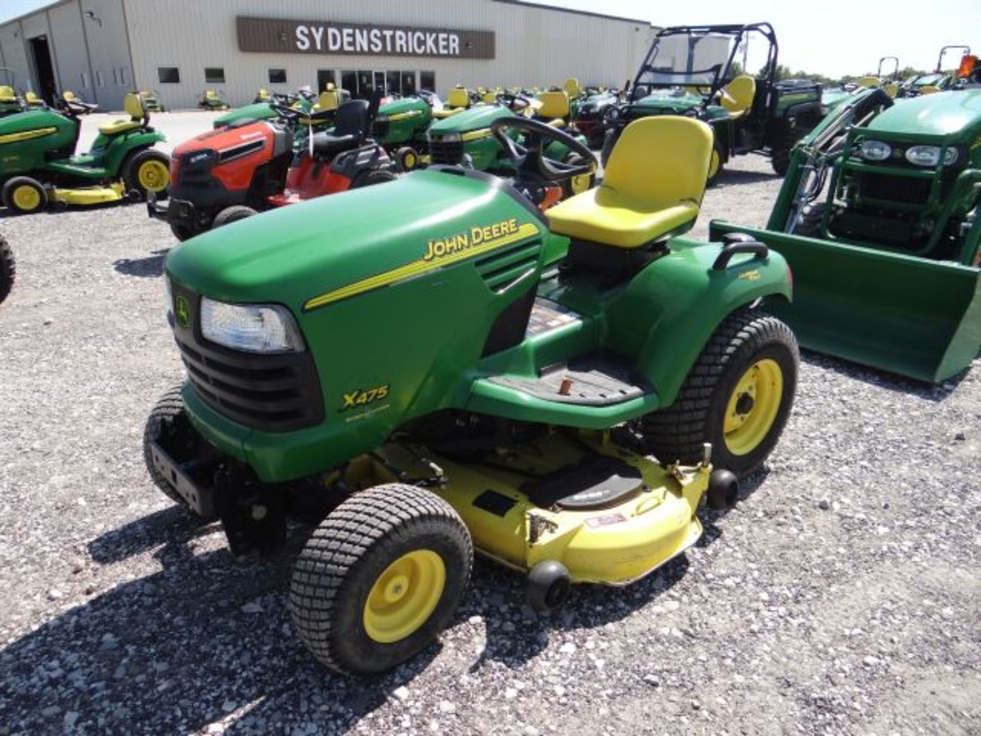 2005 JD X475 AWS Mower 623 hrs, 23hp Kawasaki V-Twin, Water Cooled, Hydro Power Steering, Diff Lock, - Image 3 of 4