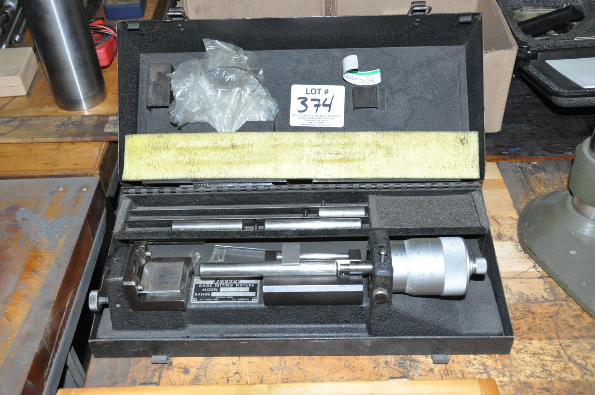 SUNNEN MODEL CF-1126, 2-6" Gage Setting Fixture with Case