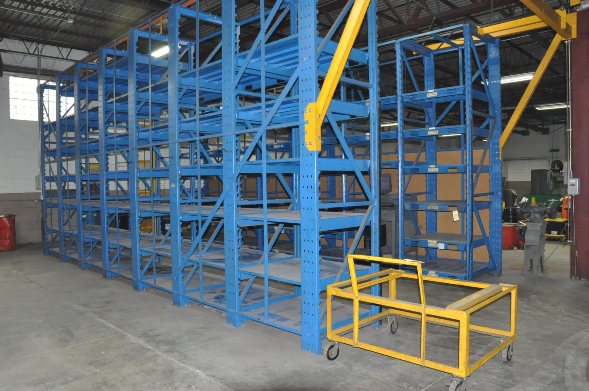 STANLEY STAK SYSTEM MODULAR RACK STACKING SYSTEM, 2,000-Lbs. Capacity Lift, (14) Sections Adjustable - Image 4 of 4