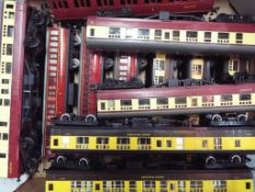 Model railways - thirteen OO gauge passenger coaches to include three tinplate Hornby Dublo