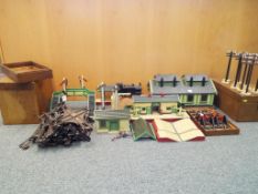Model railways - a collection of very good quality O gauge scenics and similar to include engine