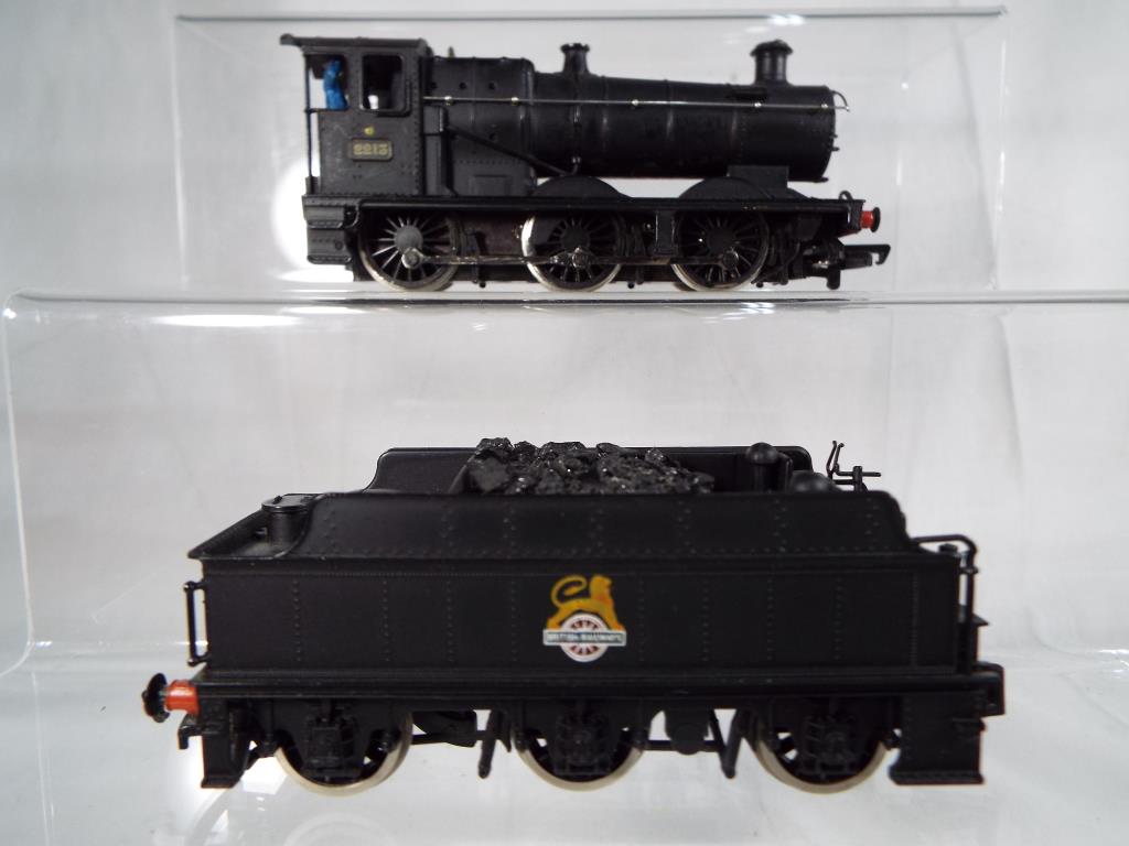 Hornby - an OO gauge locomotive and tender, 0-6-0 op no 2213, black BR livery, WR Goods,