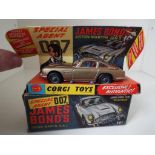 Corgi Toys - James Bond Special Agent 007 Aston Martin DB5 with two figures, 'Goldfinger',