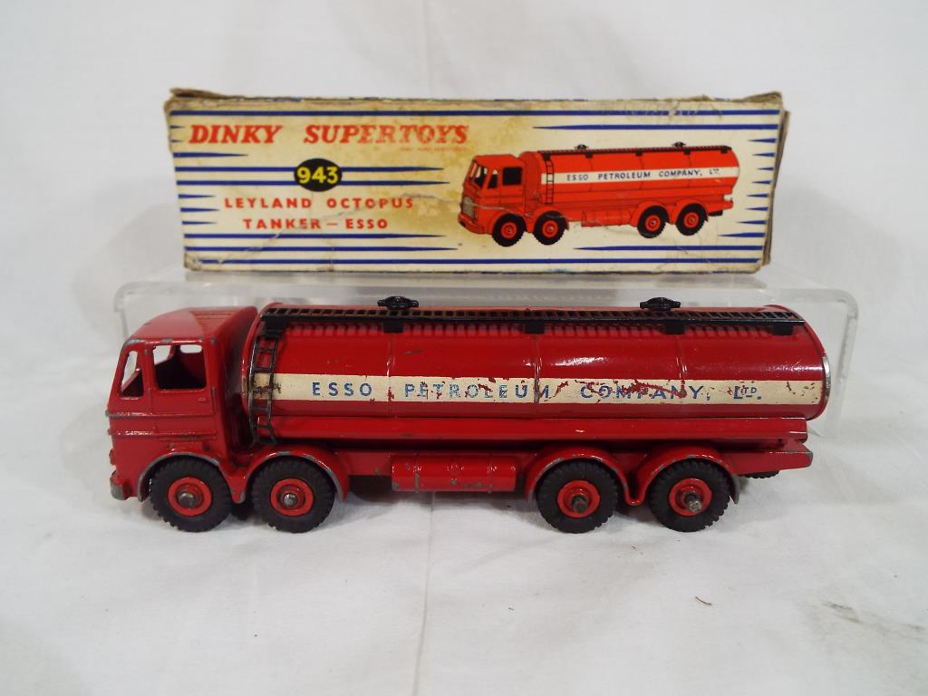 Dinky Toys - #943 Leyland Octopus Tanker - Esso in red with red hubs and spare tyre,