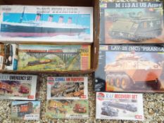 Ten boxed kits to include, Airfix, Revvell and Fowler, military, shipping,