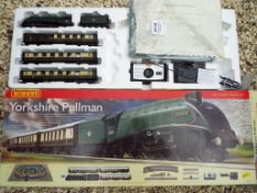 Model Railways - A Hornby OO gauge train set, Yorkshire Pullman,