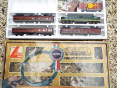 Model Railways - A Lima OO gauge train set comprising, diesel electric, 'Meld' op no D9003,