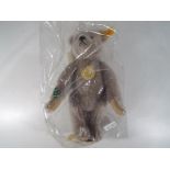 Steiff - A Steiff mohair bear Richard Steiff from the classic series, button in ear with label,