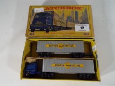 Matchbox - A Matchbox Major pack M-9, Interstate Double Freighter, Cooper-Jarrett inc.