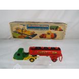 Crescent toys - A Crescent Toys # 1276 "Scammel Scarab with Shell B.P Tanker".