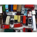 Oxford Diecast - approx 30 unboxed diecast model motor vehicles by Oxford Diecast in varying scales,