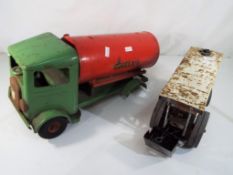 A good lot to include a vintage Mamod Steam Tractor and a vintage Template Triang tanker lorry with