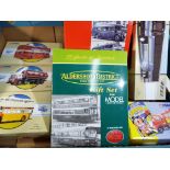 Diecast Models - five diecast model motor vehicles to include 98421, 97313, 97932,