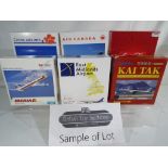 Model Aeroplanes - Fifteen diecast models of commercial airliners by Herpa, all in 1:500 scale.