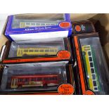 EFE Exclusive First Editions - 18 diecast 1:76 scale model buses and coaches,