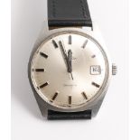 Vintage gents Omega stainless steel wristwatch with baton markers on champagne dial with date