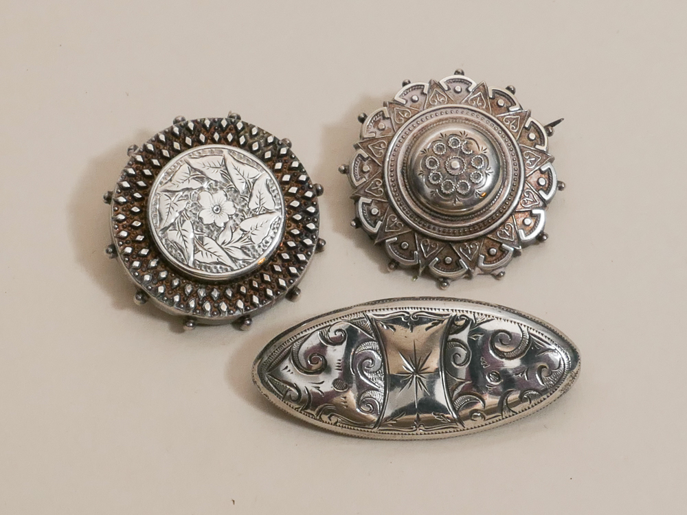 Group of 3 Victorian silver brooches,