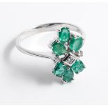 14ct white gold emerald and diamond cluster ring - ring size M