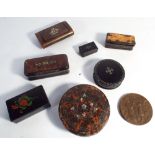 Collection of 7 papier mache tortoiseshell and walnut inlaid snuff boxes - 7 in the lot