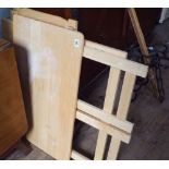 folding table,