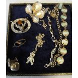 Collection of silver jewellery to include Scottish brooches