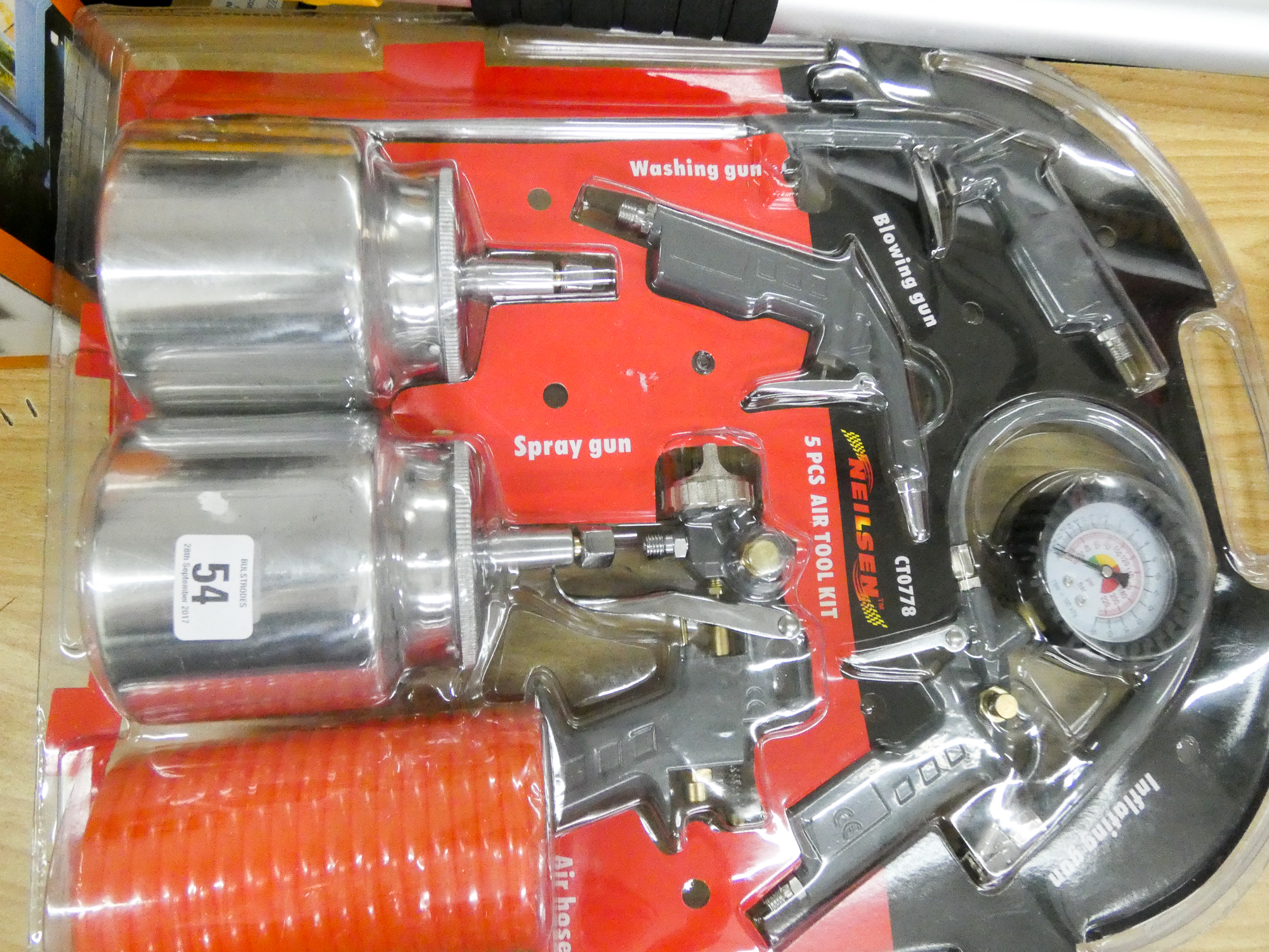 A 5 piece air tool kit