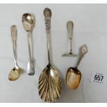 Victorian caddy spoon, 2 silver Georgian mustard spoons,