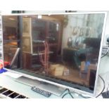 LG 42" digital LCD television with Freeview,